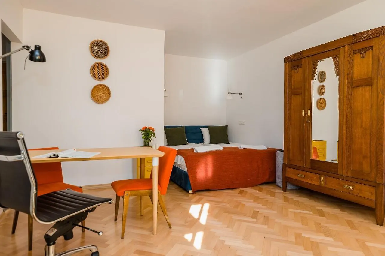 Apartment Shortstaypoland Bieniewicka Warsaw Poland