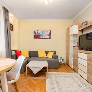 Aleja Wojska Polskiego 35 By Homeprime Warszawa